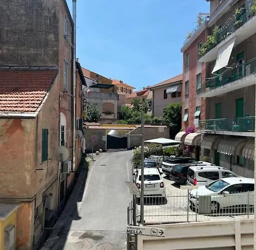 Διαμέρισμα Borgo Marina Imperia